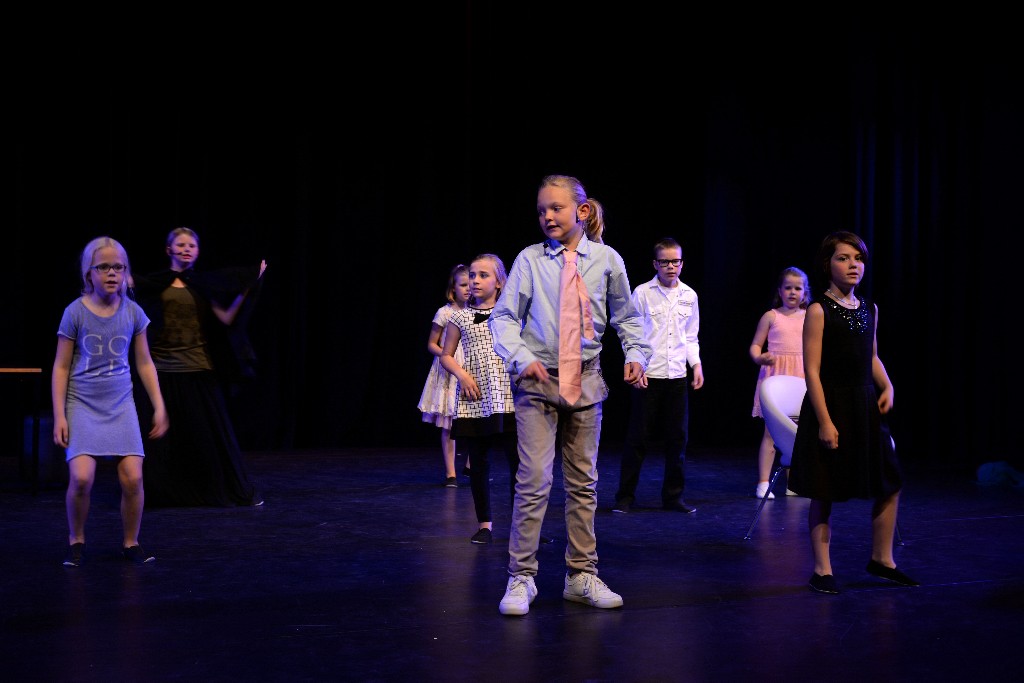 ../Images/Musical Nanny de Vries 231.jpg